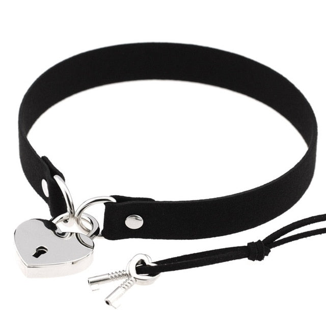 Gothic PU Leather Heart Round Spike Rivet Collar